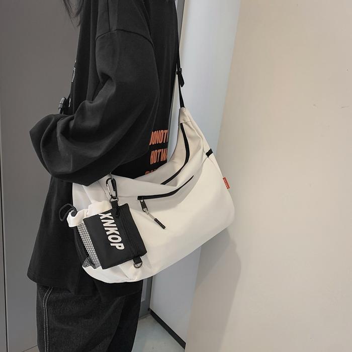 PROMO Tas Slempang Pria / Wanita Waterproof Slingbag Unisex Untuk Sekolah / Jalan TA9002