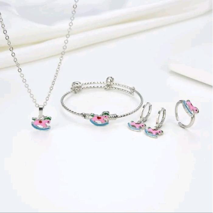 perhiasan set perak unicorn