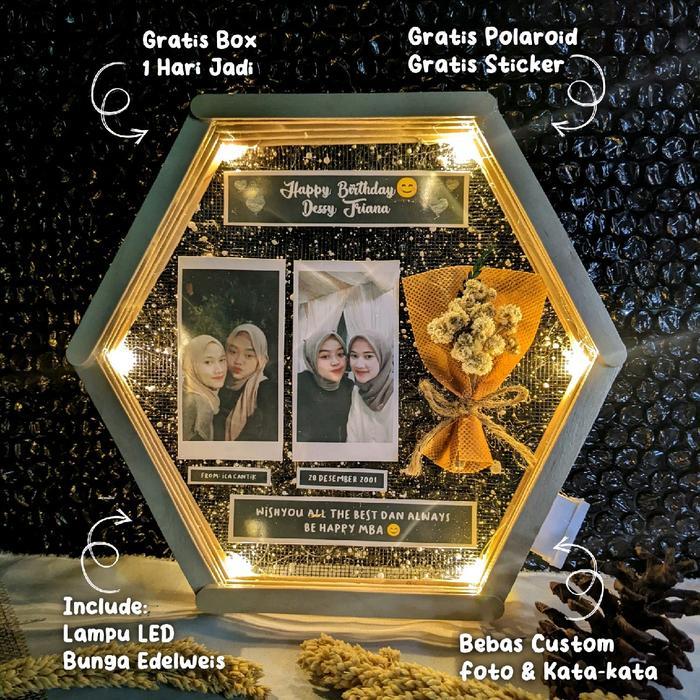 ready (Gratis Box, sticker, Foto polaroid) Kado Hexa Frame Kado Ulang