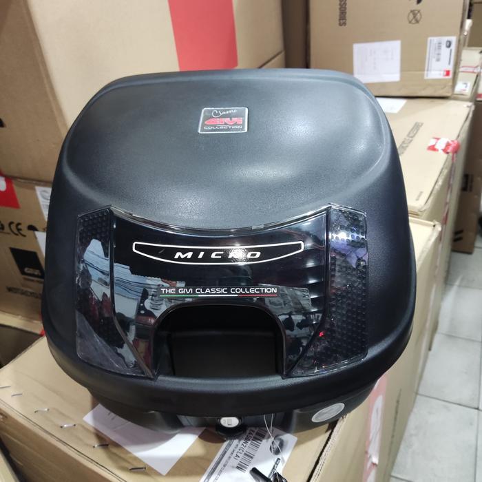 Box Givi E26N2X Hitam Volume 26 Liter Classic