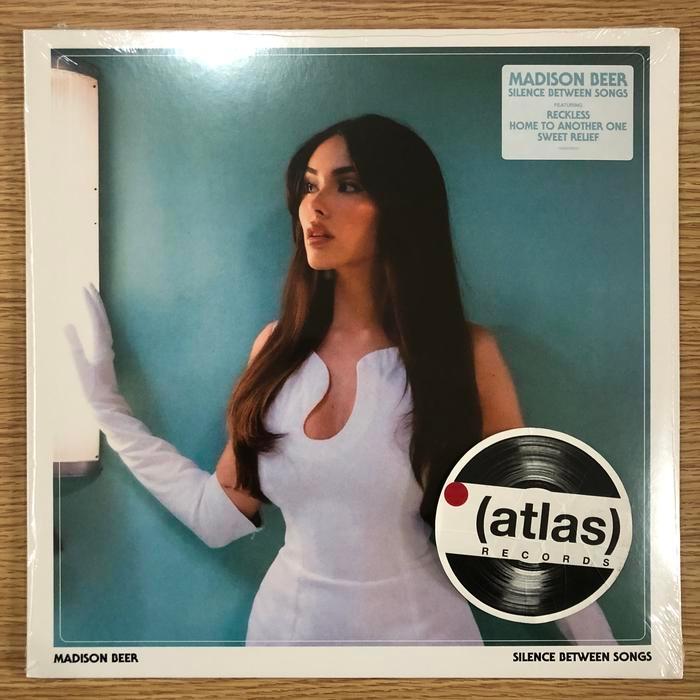 Vinyl / Piringan Hitam Madison Beer - Silence Between Songs