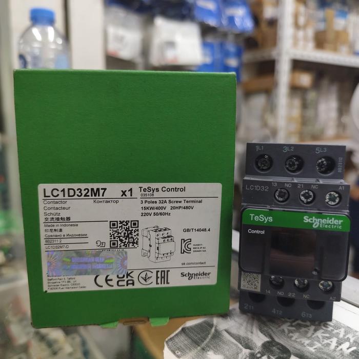 Contactor Schneider Lc1D32M7 Lc1D25M7 Lc1D18M7 Lc1D09M7 Lc1D12M7 Ori