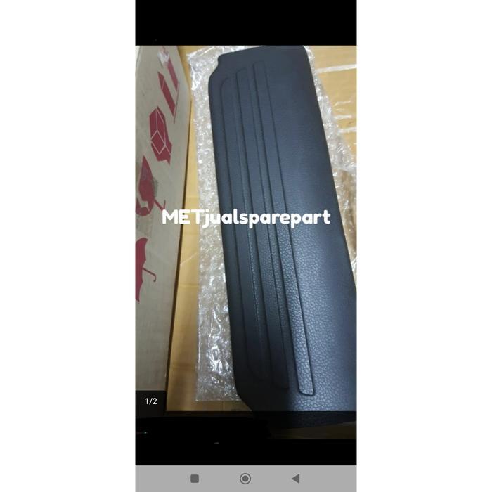 Plastik Sill Plate Sill Foot Step Belakang Tengah Isuzu Dmax 4Jk1 4Jk Mux 2500 Cc Bermutu