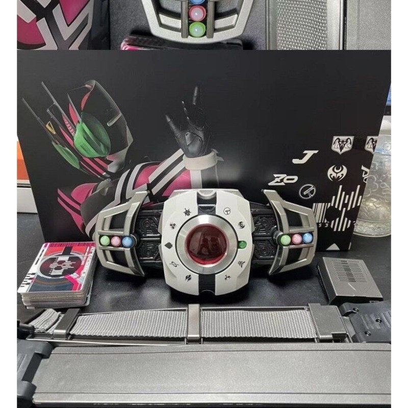 Bandai Kamen Rider CSM 4.0 White Decade Driver Belt DX White Decade Magenta, Linkable, Compatible