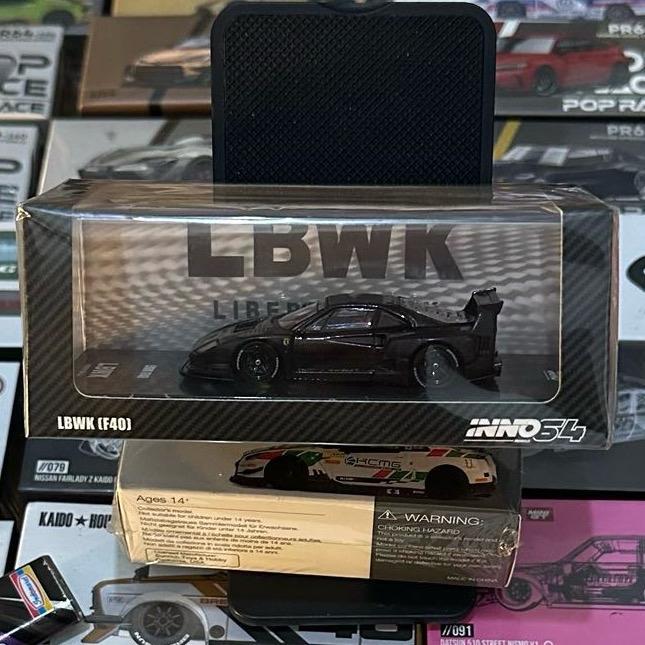 INNO64 F40 FULL CARBON BLACK