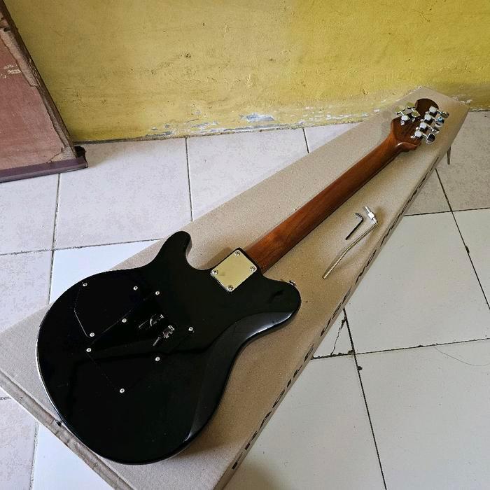 Hot Sale Gitar Musicman Axis Custom Pabrikan Baru