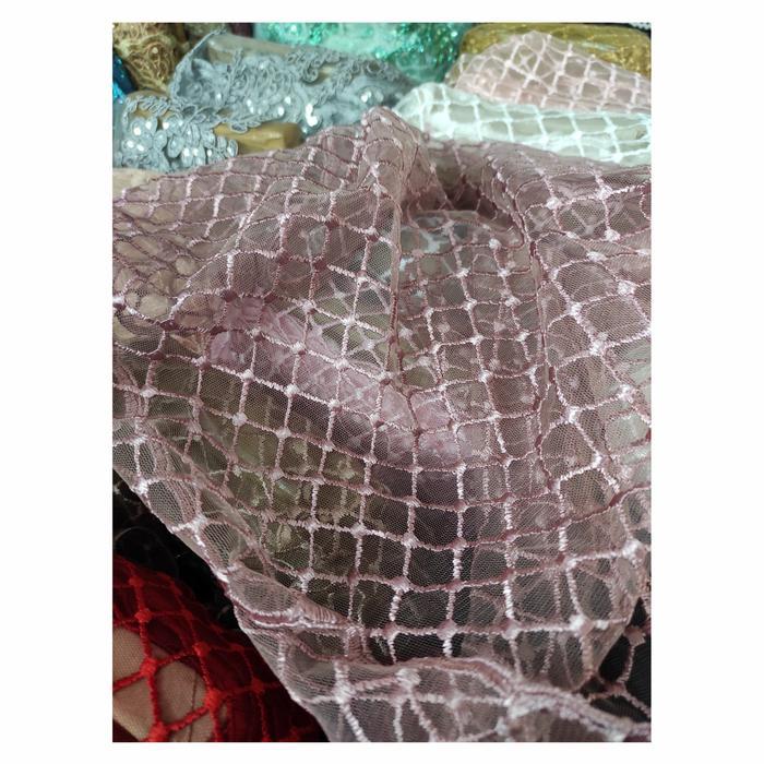 Kain Tile Kotak Bordir _ Bahan Tile Kotak Bordir (Harga Per 0,5 Meter)