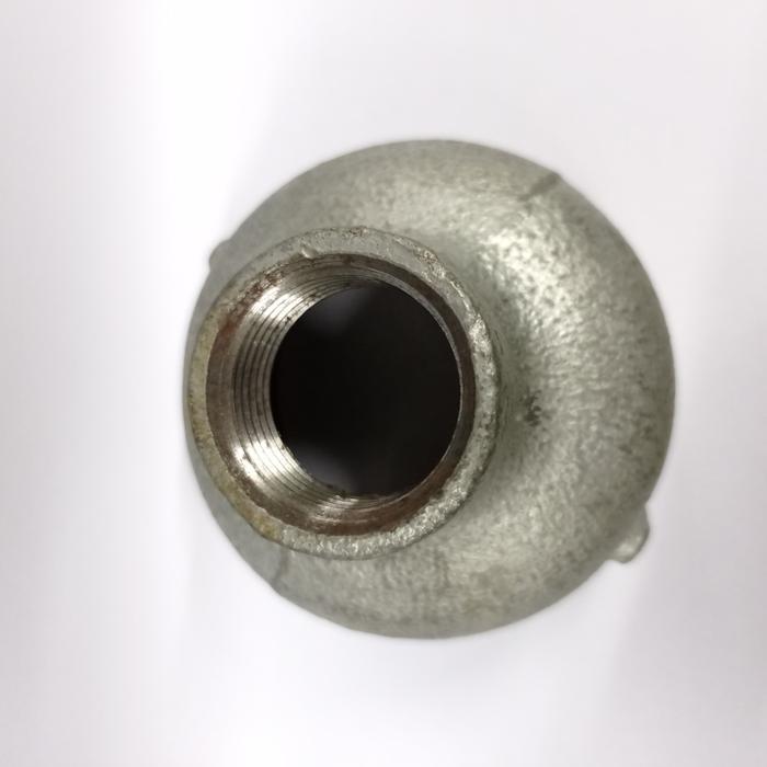 Reducer / Penyambung Pipa Ukuran 3/4 inch ke 1 1/2 inch Galvanis