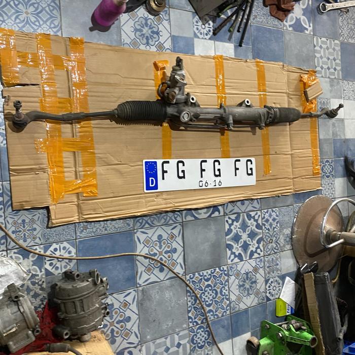 Original Mercedes Benz W204 C180 Rack Steering