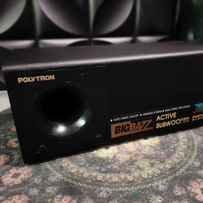 Subwoofer Polytron PSW 300 Rebah