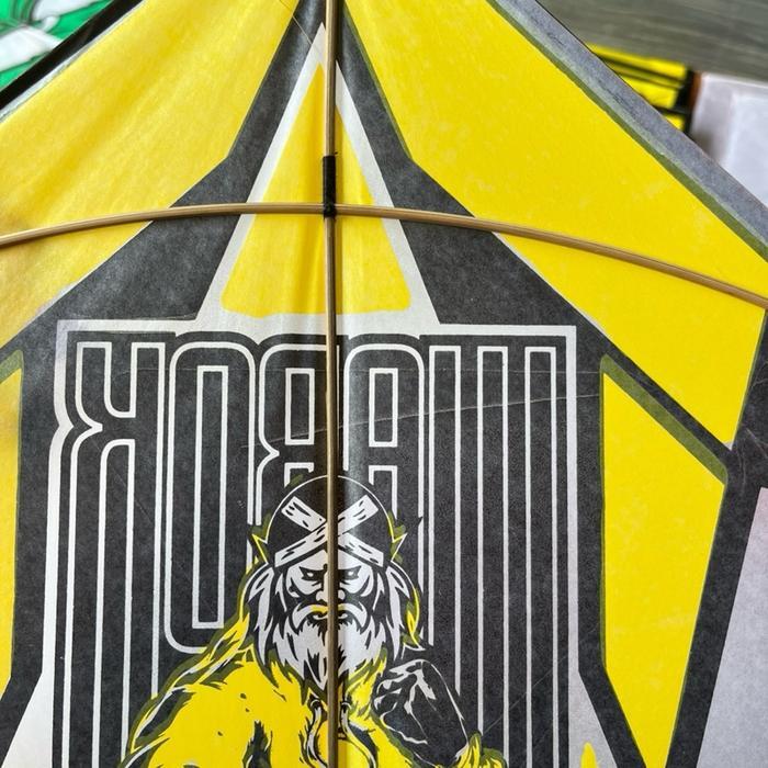 LAYANGAN SHUKOI WAROK MOTIF COMBAT/LAMA SUPER LILITAN SUPER APUS ISI 10