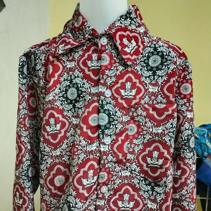 Batik Sekolah Dasar Lengan Panjang Warna Merah
