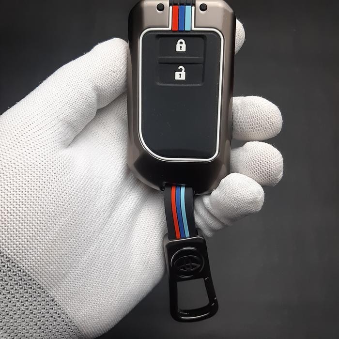 Gantungan Kunci Case Cover Remote Mobil Toyota Yaris Metal