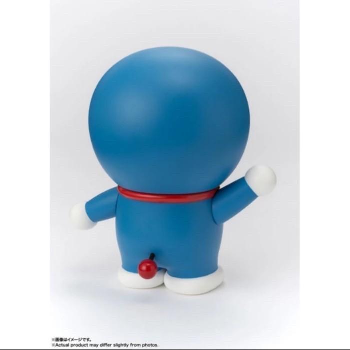 FIGUARTS ZERO DORAEMON FZO RENEWAL VER. BANDAI