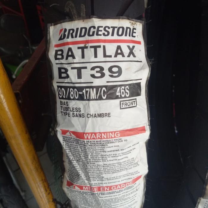 BAN LUAR BATTLAX BT 39 UKURAN 90/80-17 BATTLAX TUBELESS