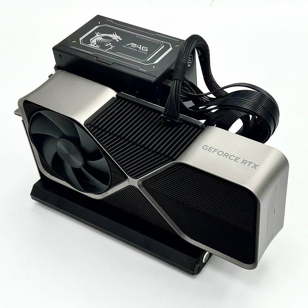 ADT THUNDERBOLT-5/4/3 EXTERNAL GPU DOCKING STATION 80GBPS PCIE 4.0 X4 GPU DOCK ALUMINUM ENCLOSURE