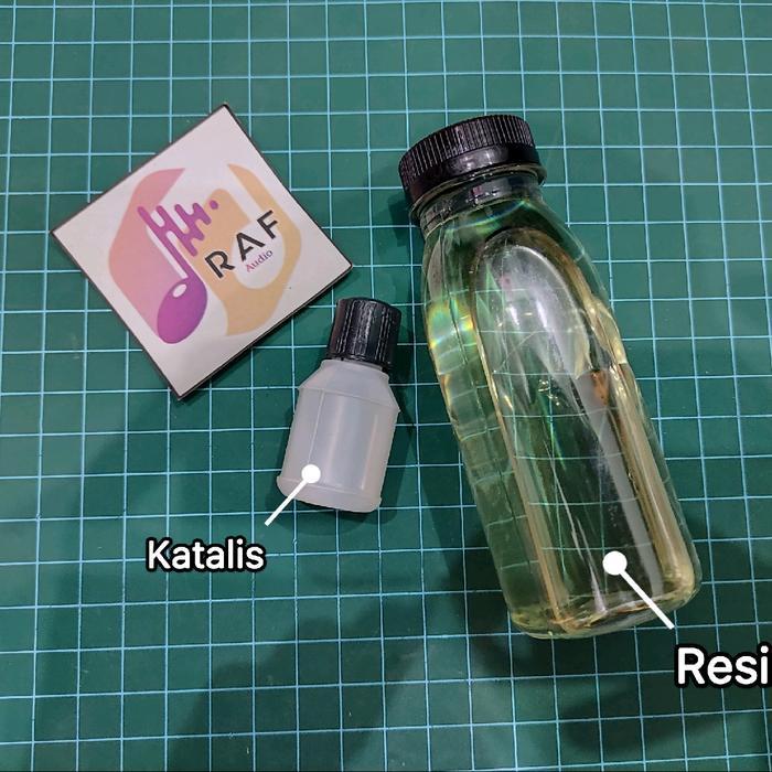 Resin Bening + Katalis (Pengeras Resin)