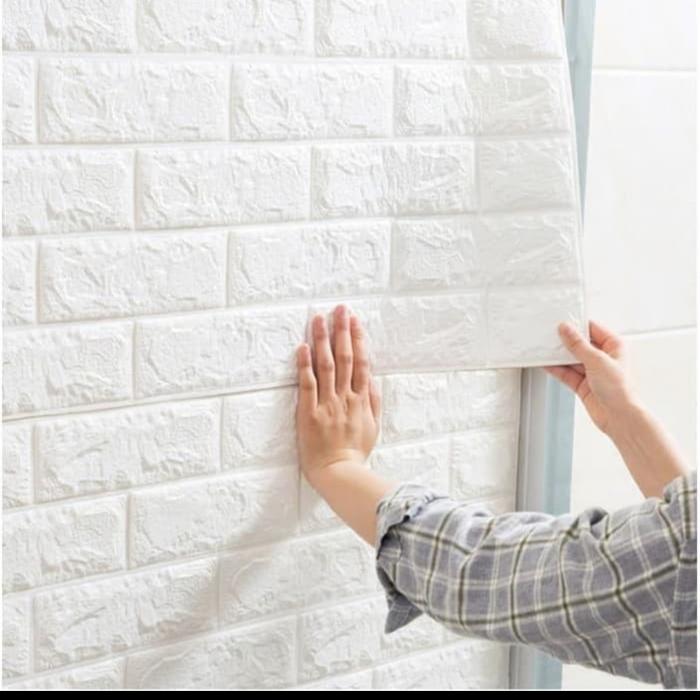 WALLPAPER FOAM 3D BATA PUTIH