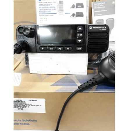 RADIO RIG MOTOROLA XIR M8668 UHF 350MHz UHF LOW ORI - RADIO RIG DIGITAL MOTOROLA XIR M8668 UHF 350