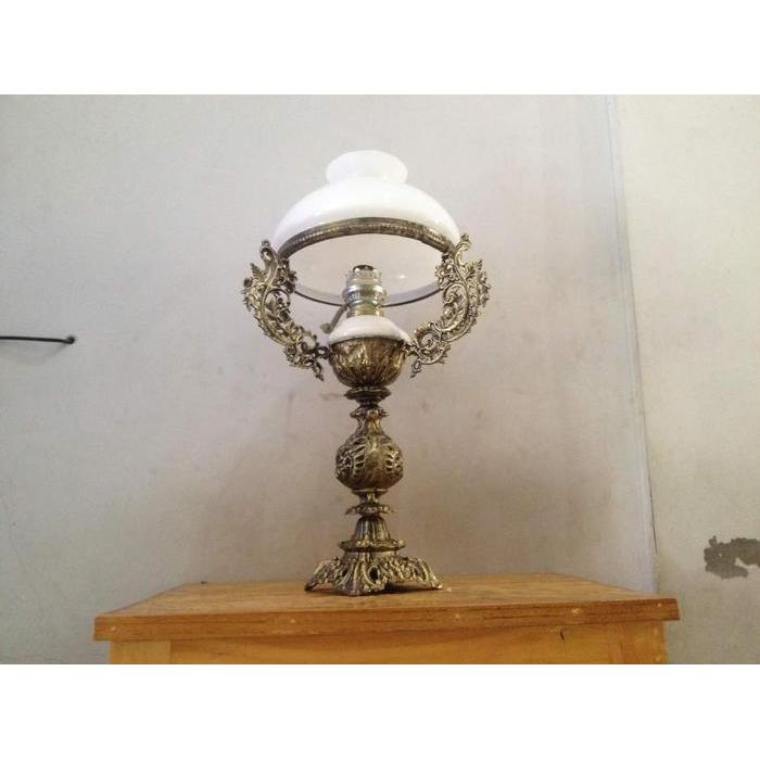 Lampu Meja Listrik Model Jawa Antik Klasik Kap Kaca ( R-28 )
