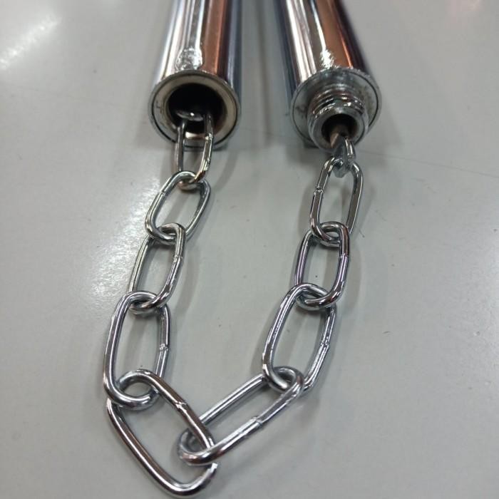 Double Stik Besi (Nunchaku)