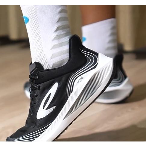 HAZE VISION & HAZE 1.5 Sepatu LARI Running 910 NINETEN HAZE VISION & HAZE 1.5 Outdoor 910 hazestrike