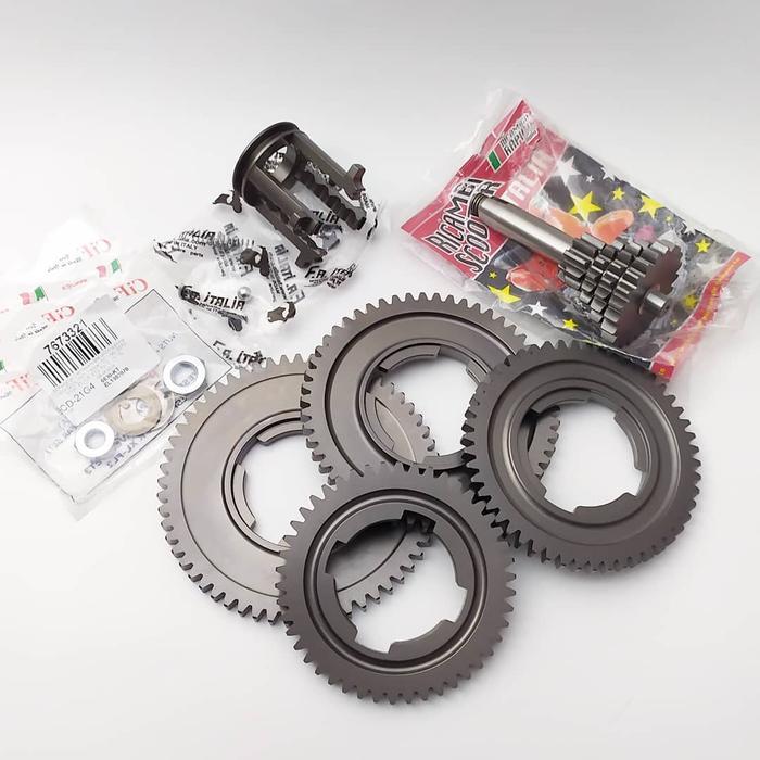 GEARBOX 4 SPEED CIF ITALY VESPA SMALLFRAME SPECIAL PTS DARLING