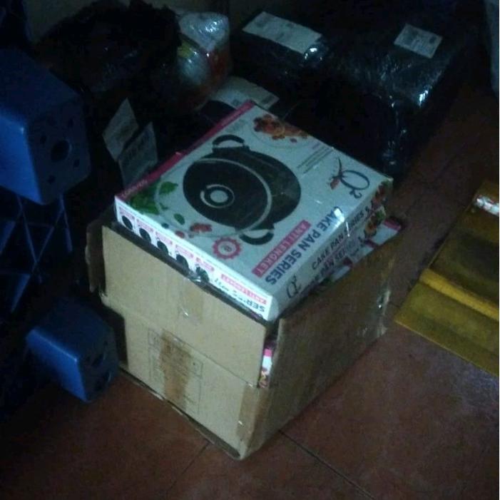 Cetakan Kue 8 Lubang Datar Q2 Gratisongkir