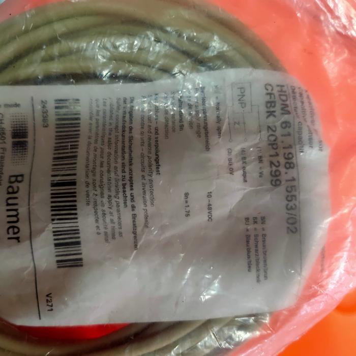 PROXIMITY SENSOR BAUMER HDM.61.1553/02 10-48VDC