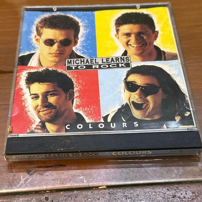 CD MICHAEL LEARNS TO ROCK- COLORS