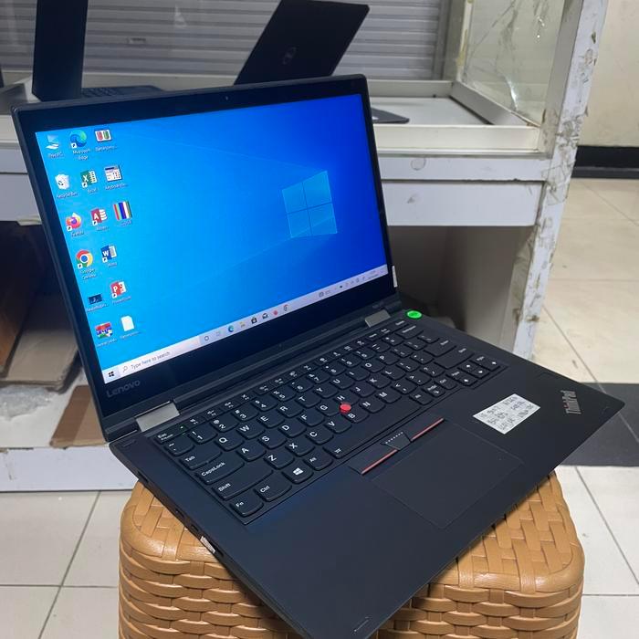 Laptop Lenovo yoga 370 core i5 gen 7 touchscreen - Hitam, Ram 8/256GB