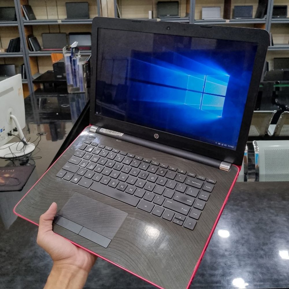 Laptop HP 14-bw509AU AMD A9 9420 Ram 4Gb Ssd 256Gb-4/500 Stok Terbatas Second Berkualitas Bergaransi