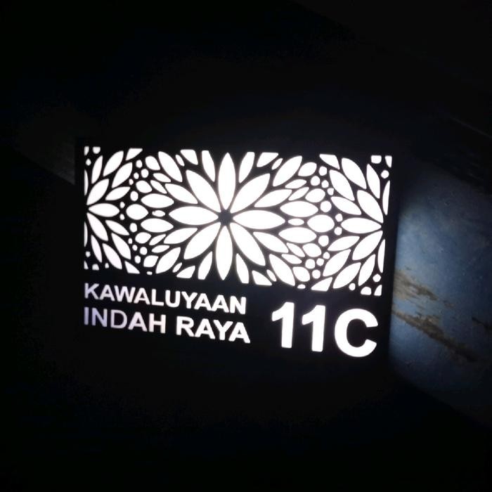 Nomor Rumah LED Solar Cell Nomor Rumah Akrilik Custom Nomor Rumah LED