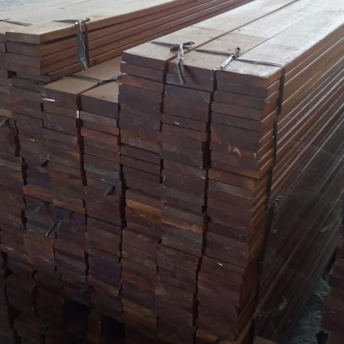 Kayu Ulin Kalimantan Decking Outdoor Pagar Kayu Papan Ulin