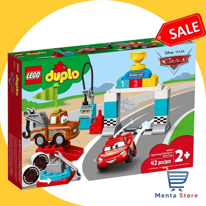 LEGO Duplo 10924 Lightning McQueen's Race Day Disney Pixar Mobil Main