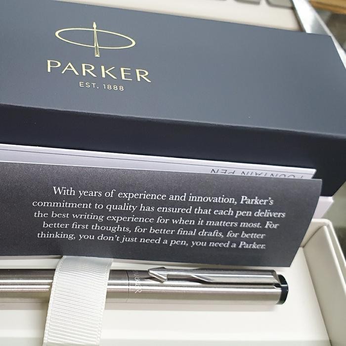 Pulpen Parker Vektor Roller Ball Stainless CT (Klip Silver)