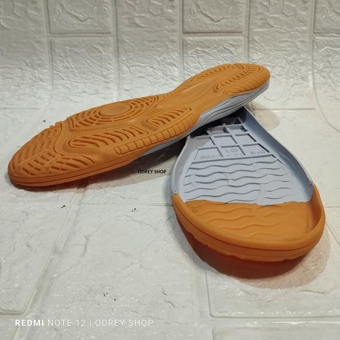 ORIGINAL Sol Sepatu Futsal Terlaris Sol Sepatu Futsal CR 59 Odrey Putih Pentil READY STOCK