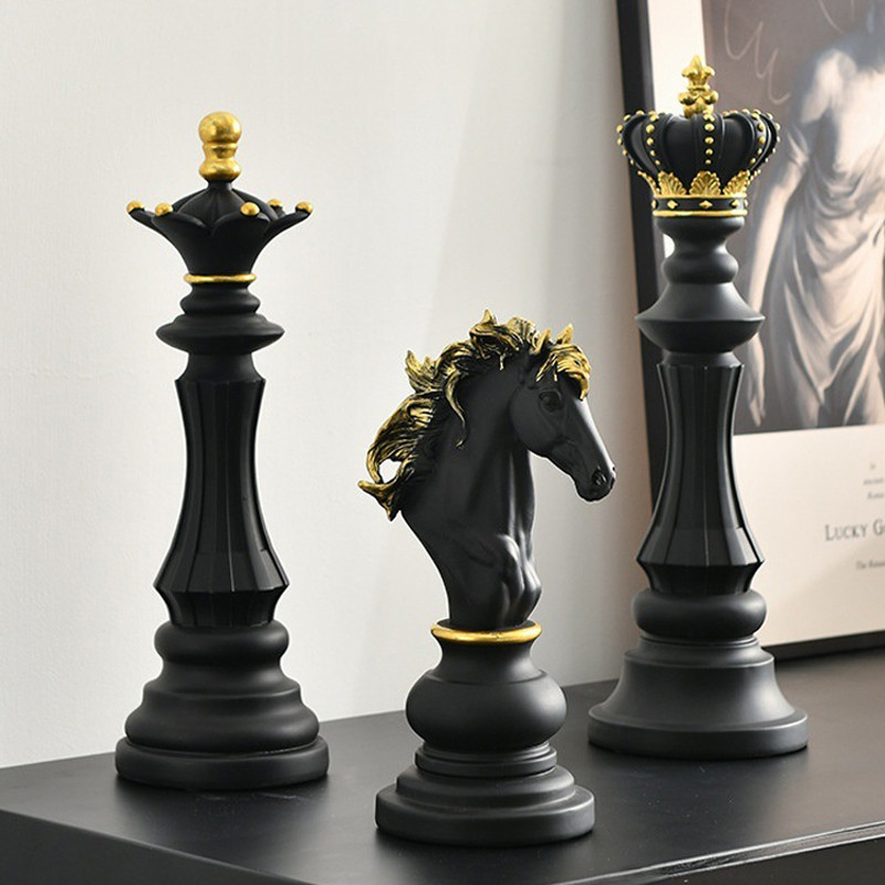 SAAKAR International Chess Resin Decorative Ornaments Home Interior Office Figurines King Queen Knig