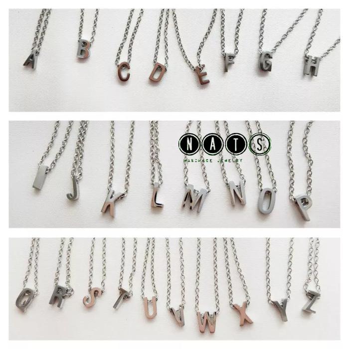 n5en- Nats Living: Kalung Huruf Titanium Wanita Simple Anti Karat, Huruf A-Z
