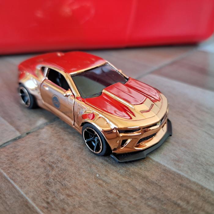 MAJORETTE CAMARO ROSE GOLD SERI