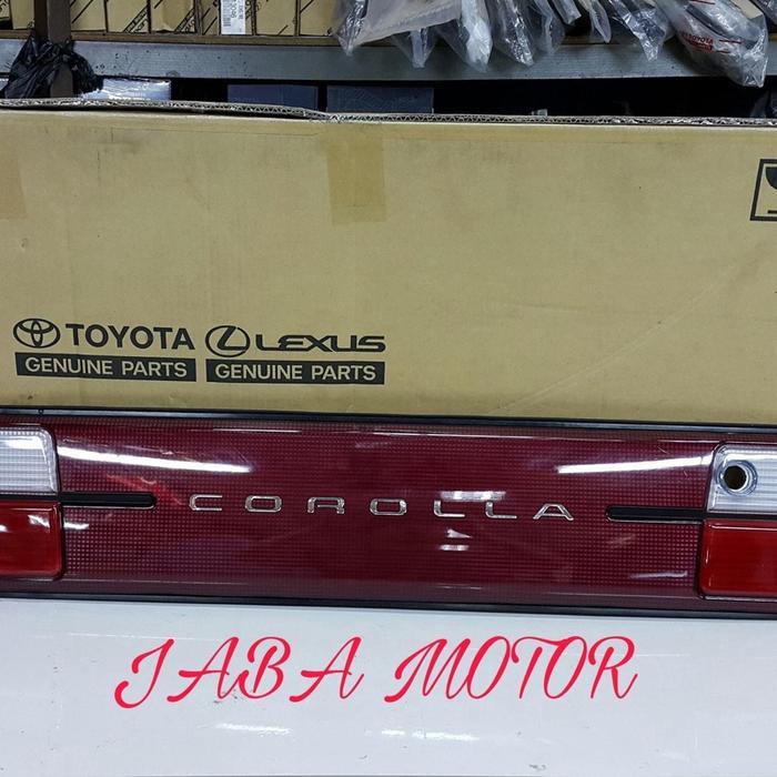 Garnis Belakang Corolla Great/Reflektor Belakang Corolla Great