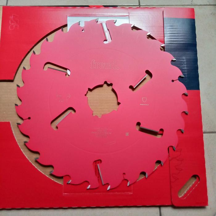 Gergaji kayu merk Freud 16" mata 28+4+2 (400x4.0/2.8x70Z = 28+4+2)LM04