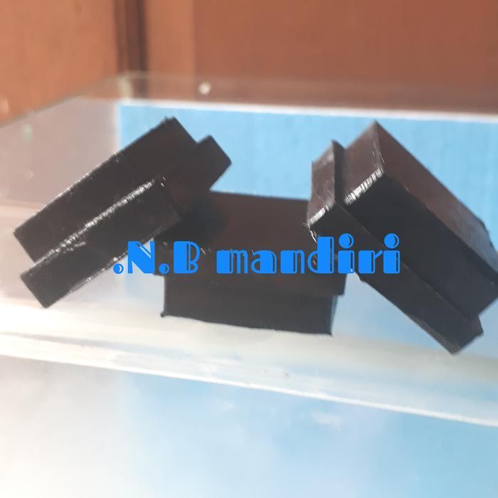 karet kaki hollow 25mmx25mm (2.5cmx2.5)