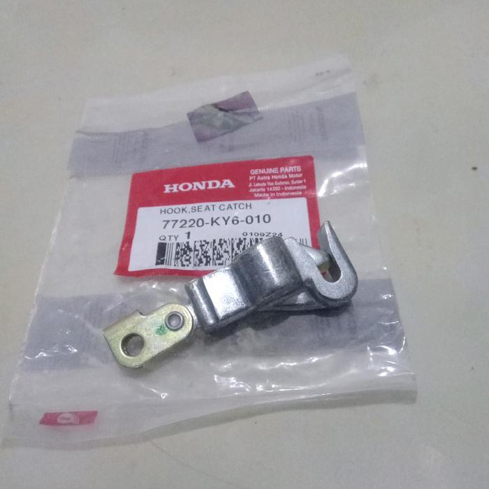 Rodajaya Parts - Besi Engsel Dudukan Lawan Kunci Jok Cb 150R Streetfire New Cb 150R Cb 150X Mega Pro