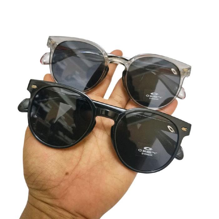 Orey Kacamata Gaya Anti UV Pria dan Wanita dengan Lensa Hitam dan Frame Transparan untuk