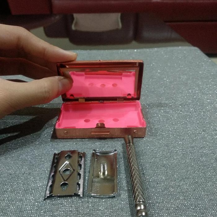 Promo Cukur Jenggot Kumis Razor Dus Besi Jadul Original