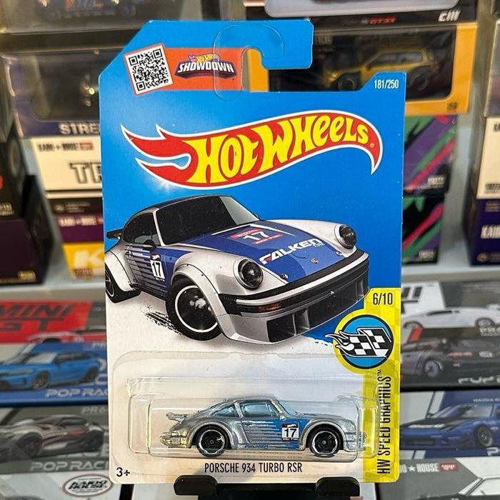 HOTWHEELS PORSCHE 934 TURBO RSR FALKEN + PROTEKTOR DIECAST MOBIL