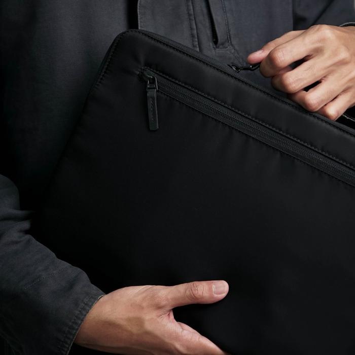 Promo Incase Tas Laptop Compact Sleeve For Macbook Pro 13" (Inmb100335) Sleeve Macbook Dan Laptop
