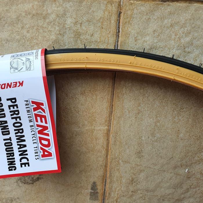 ban luar kenda gumwall 700x25c k152