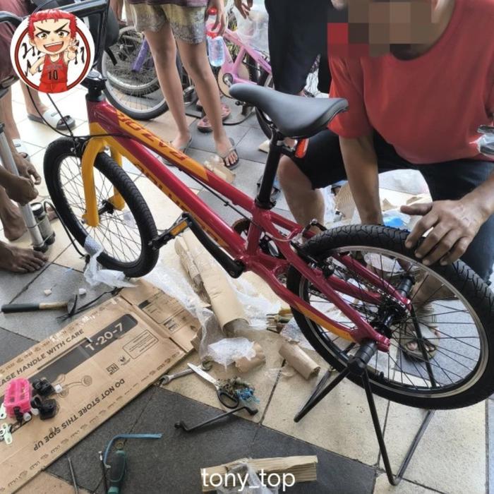 Sepeda Bmx 20 Polygon Razor Pro - Merah